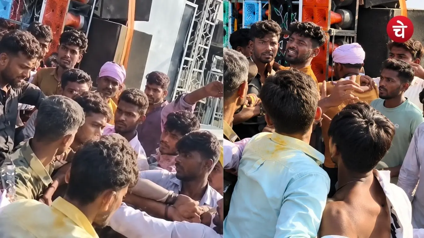 Clash during idol immersion
